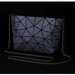 Glow Prizma crossbody táska fém láncpánttal