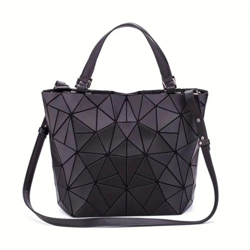 Fekete geometrikus mintájú tote táska