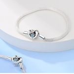 Szív-kapcsos fonott charm karkötő – cica és tappancs mintával