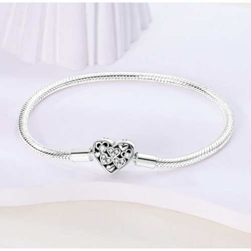 Szív-kapcsos kígyólánc charm karkötő cirkóniákkal