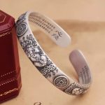 Férfi szerencsehozó mandzsetta karkötő – elefánt motívummal