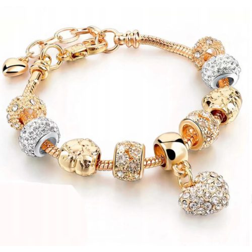 Arany színű charm karkötő cirkóniás charmokkal és szív medállal