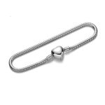 Kígyólánc karkötő szív motívummal – letisztult alapdarab - 18 cm