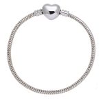 Kígyólánc karkötő szív motívummal – letisztult alapdarab - 18 cm