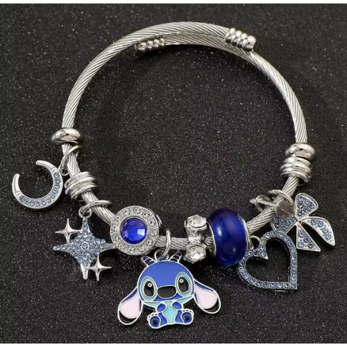 Kék Stitch figurás charm karkötő holdas-csillagos díszítéssel