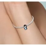 Ezüst charm pingvinnel jégkék szívkővel – Szívkristályos Pingvinke