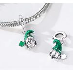 Zöld csillogó manó charm – Szerencse manó