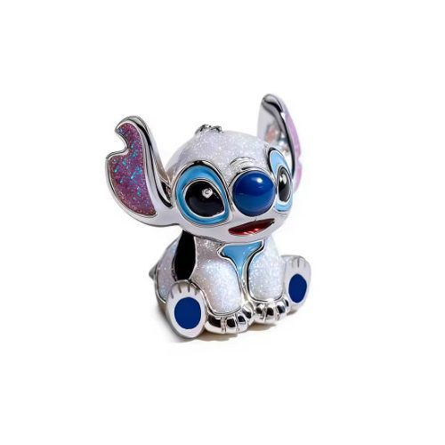 Stitch charm fehér figurával és kék részletekkel – ezüst