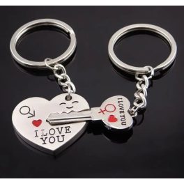   Páros kulcstartó szív és kulcs formában – „I Love You” felirattal, szerelmes ajándék