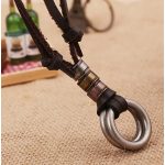 Férfi bőr nyaklánc dupla gyűrűs medállal