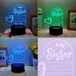 „To My Sister” – Szív alakú, színváltós, szöveges LED éjjeli hangulatlámpa érintésvezérléssel (7 szín)